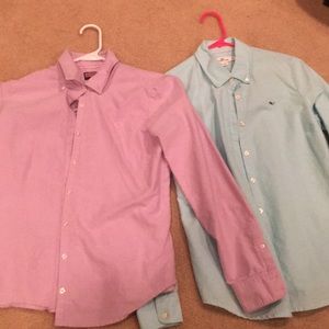 Two vineyard vines button ups (women)
